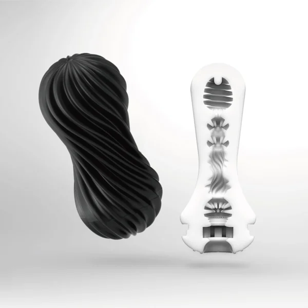 Tenga moova black 3